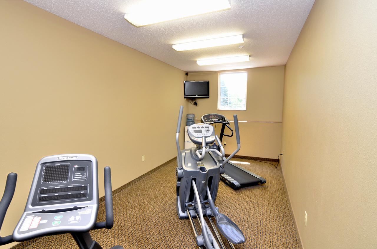 Cobblestone Inn & Suites - Denison | Majestic Hills 외부 사진